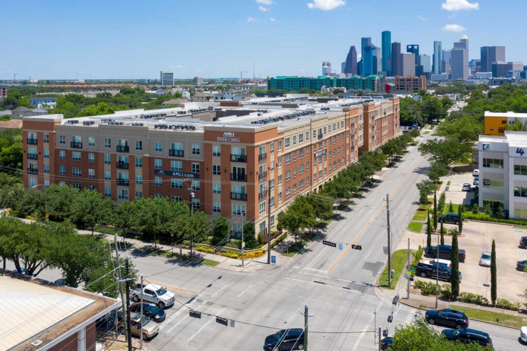 Caroline West Gray; one two bedroom pet friendly apartments for rent in Montrose Houston TX near Memorial Park Downtown Uptown